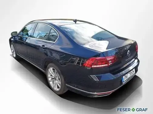 Gebraucht VW Passat Elegance 200 PS (147 kW) 2021 Schwarz Limousine