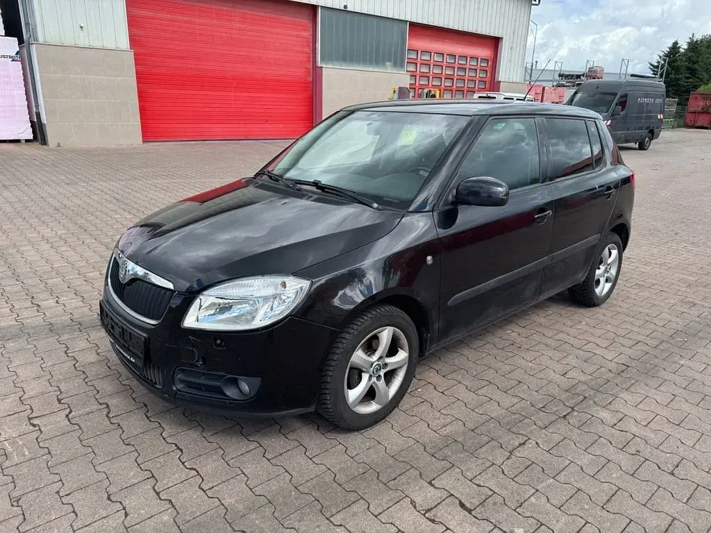Gebraucht Skoda Fabia Ambiente 69 PS (50 kW) 2009 Schwarz Limousine