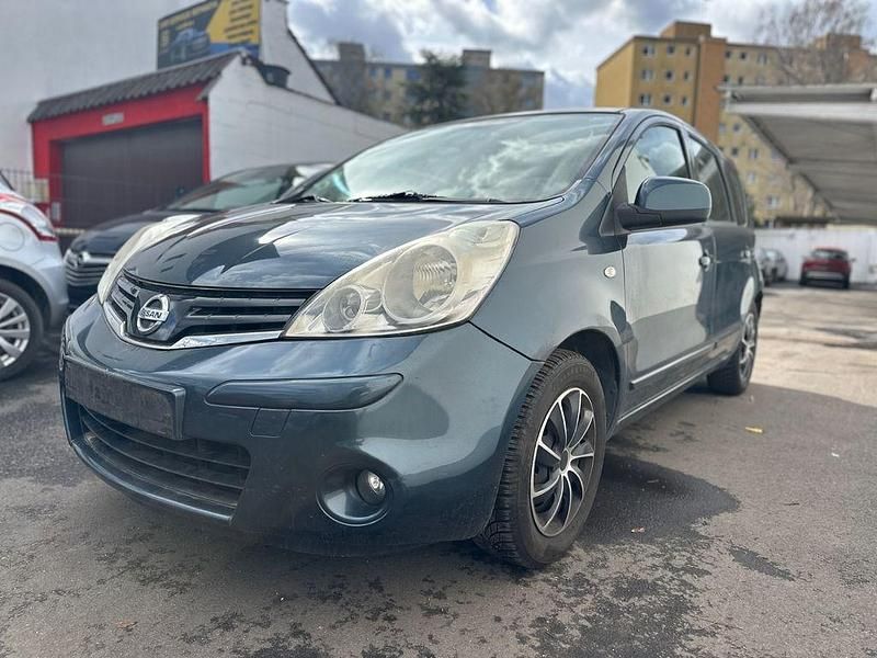 Gebraucht Nissan Note Visia 90 PS (66 kW) 2013 Grau Kleinwagen