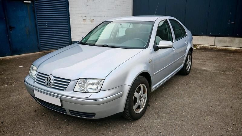 Gebraucht VW Bora Pacific 105 PS (77 kW) 2003 Silber Limousine