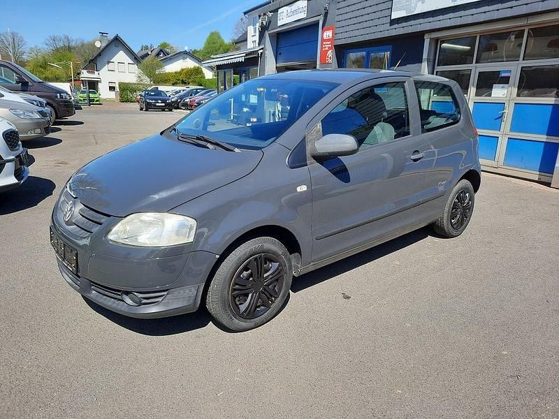 Second-hand VW Fox 54 CP (39 kW) 2008 Gri Hatchback