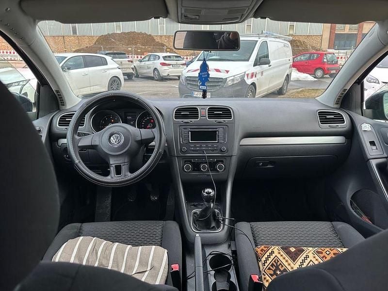 Gebraucht VW Golf VI 80 PS (58 kW) 2010 Schwarz Kleinwagen