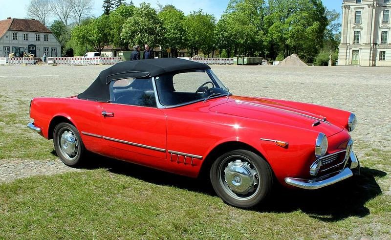 Gebraucht Alfa Romeo 2000 116 PS (85 kW) 1960 Alfa rosso Cabrio