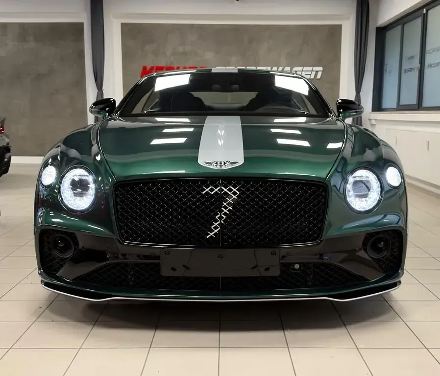 Neu Bentley Continental GT 659 PS (484 kW) 2026 Grün Coupé