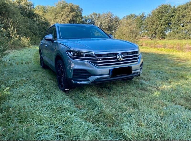 Gebraucht VW Touareg 286 PS (210 kW) 2018 Silber SUV
