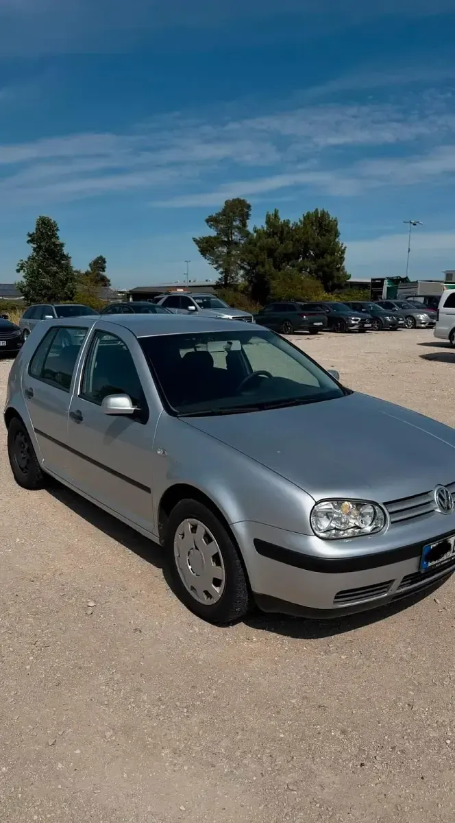 Gebraucht VW Golf IV 75 PS (55 kW) 2002 Silber Kleinwagen