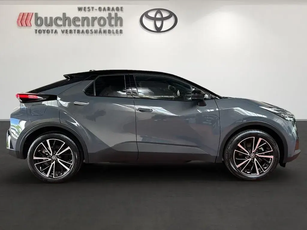 Neu Toyota C-HR Lounge 223 PS (164 kW) 2026 Ash (1m2)/ black (202) SUV
