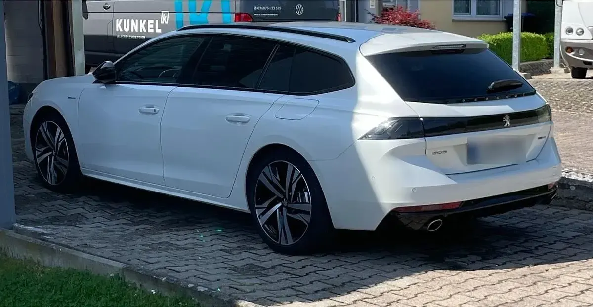 Gebraucht Peugeot 508 SW 224 PS (164 kW) 2020 Weiß Kombi