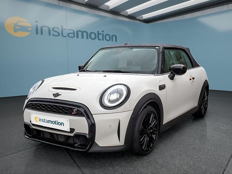 Weiß Gebraucht 2022 Mini Cooper S Kleinwagen | 30.549 € (Teuer) - Bild 1/4