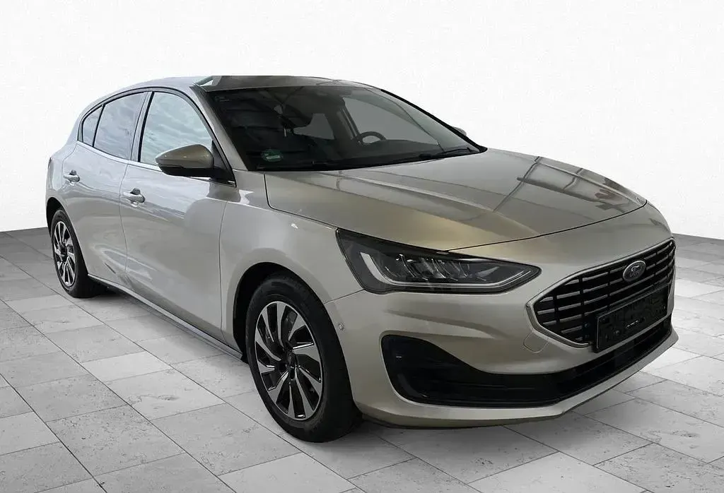 Gebraucht Ford Focus Titanium X 116 PS (85 kW) 2023 Silber Limousine