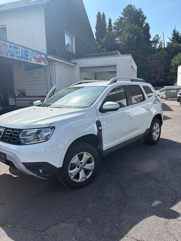 Weiß Gebraucht 2019 Dacia Duster Comfort SUV | 9.290 € (Superpreis) - Bild 1/4