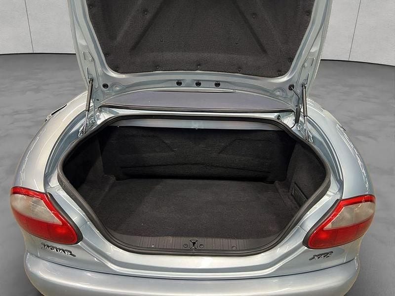 Gebraucht Jaguar XK8 284 PS (208 kW) 1998 Blau Cabrio