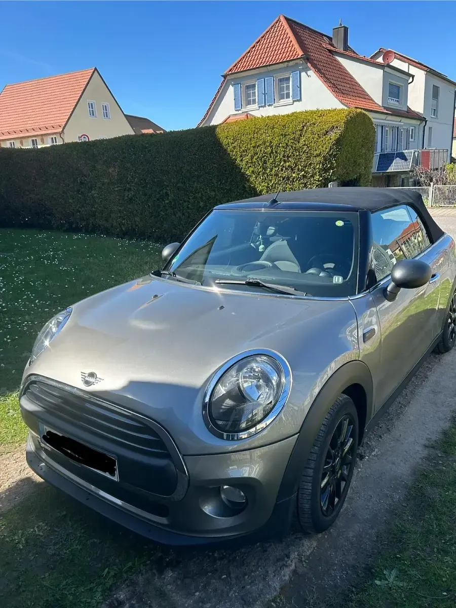 Gebraucht Mini One Cabriolet 102 PS (75 kW) 2019 Silber Cabrio