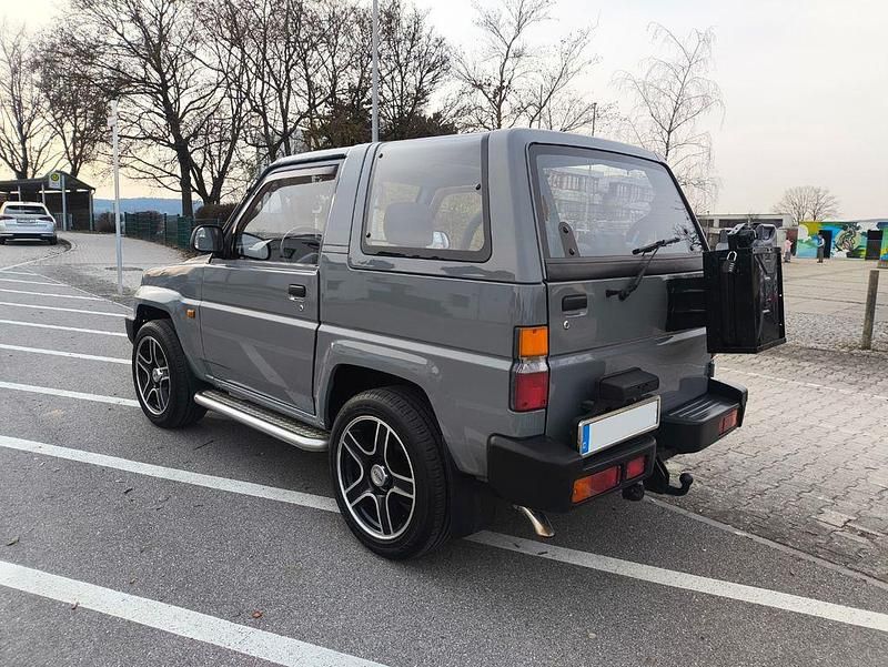 Gebraucht Daihatsu Feroza 95 PS (69 kW) 1992 Grau SUV