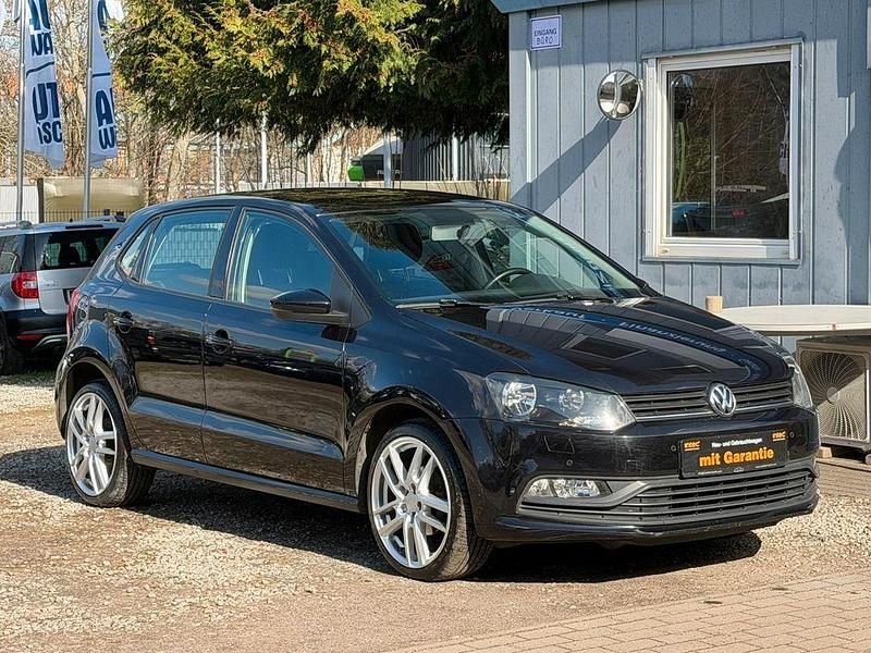 Gebraucht VW Polo 90 PS (66 kW) 2014 Schwarz Limousine