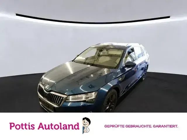 Gebraucht Skoda Superb LAURIN & KLEMENT 280 PS (205 kW) 2023 Kombi