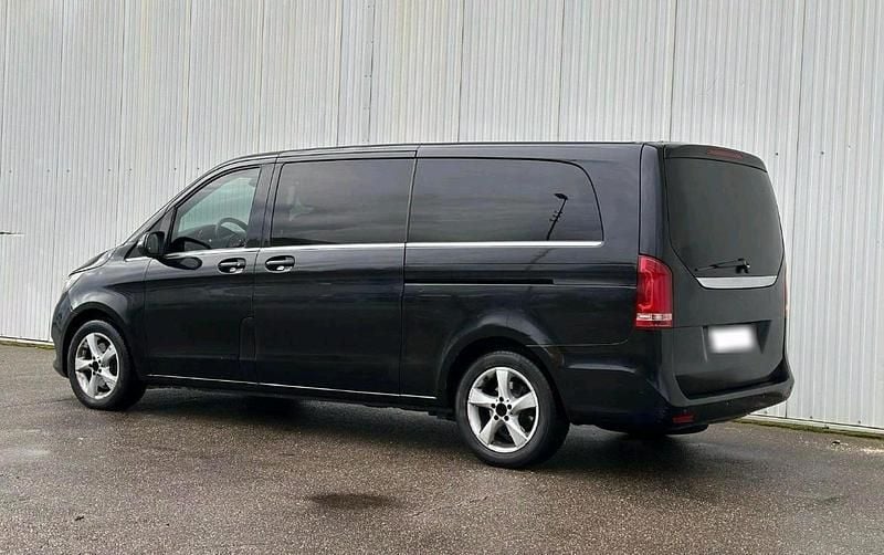 Gebraucht Mercedes V250 190 PS (139 kW) 2016 Schwarz Van / Kleinbus