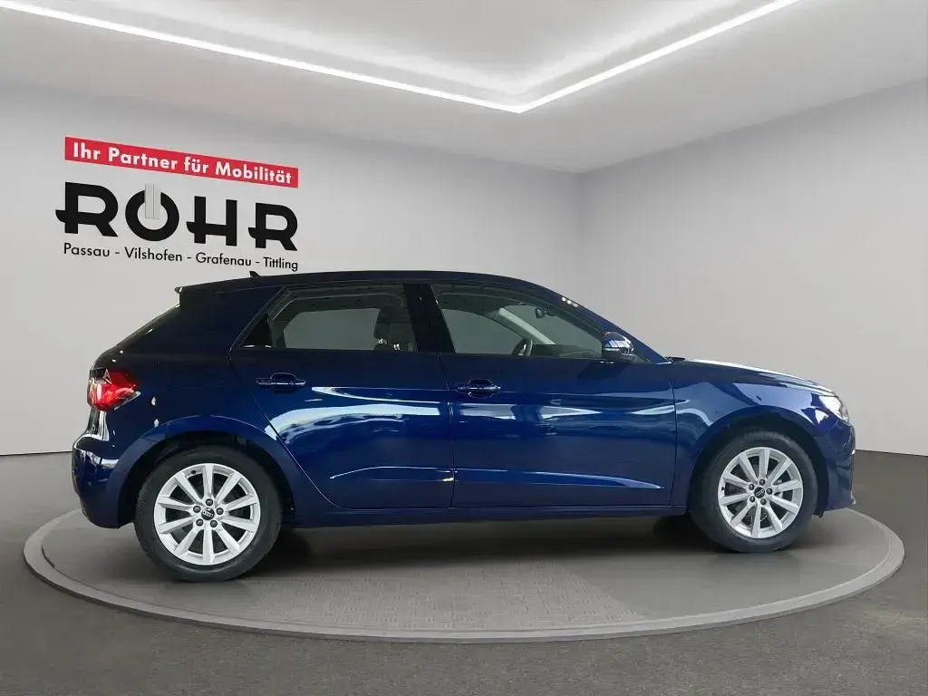 Gebraucht Audi A1 Sportback Advanced Plus 95 PS (69 kW) 2025 Navarrablaumetallic Kleinwagen
