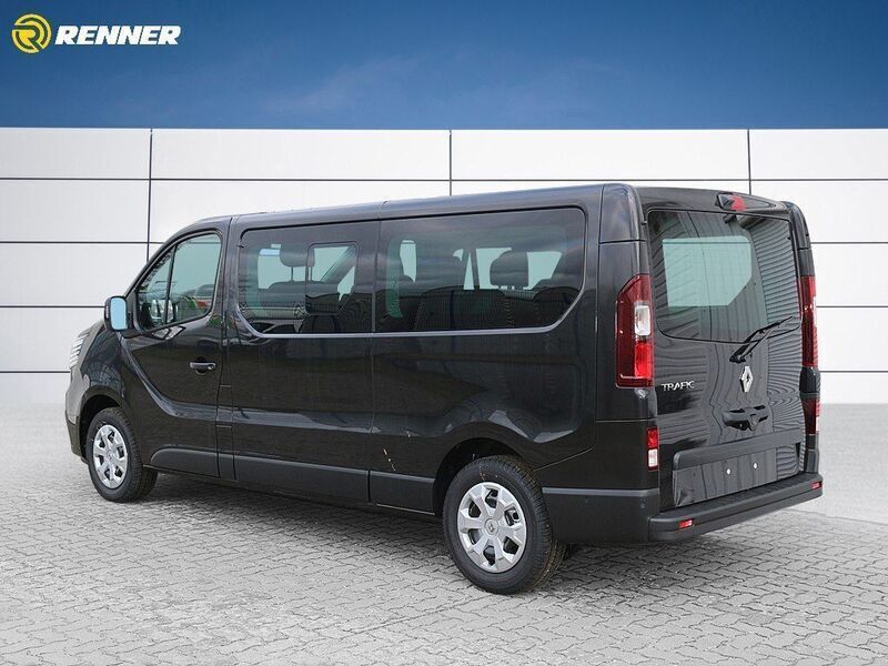 Gebraucht Renault Trafic Life 150 PS (110 kW) 2024 Schwarz Van / Kleinbus