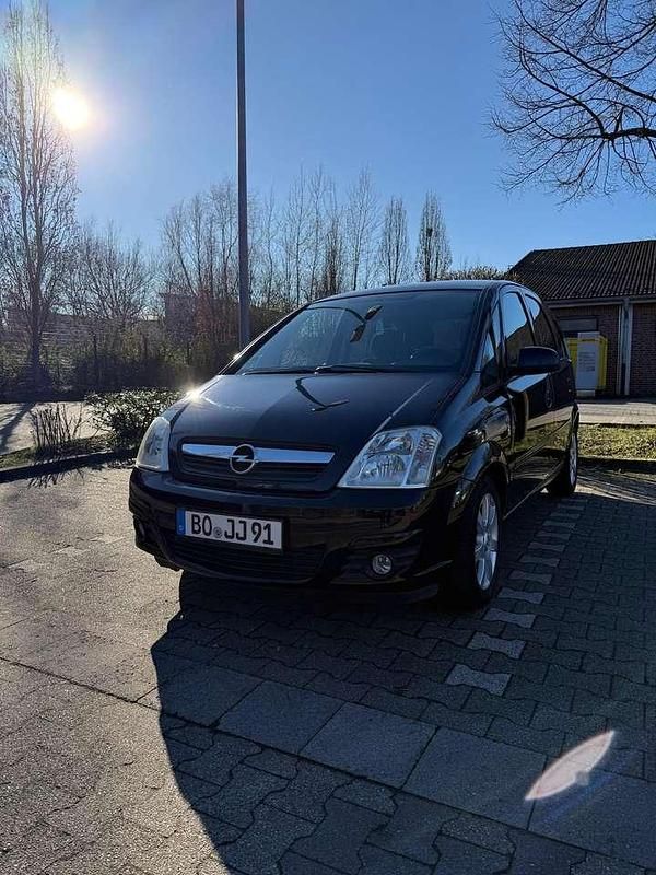Gebraucht Opel Meriva Edition 90 PS (66 kW) 2008 Van / Kleinbus