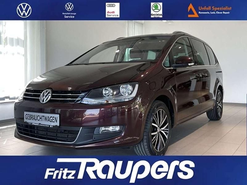 Crimson red metallic Gebraucht 2016 VW Sharan Allstar Van / Kleinbus | 19.950 € (Guter Preis) - Bild 1/4