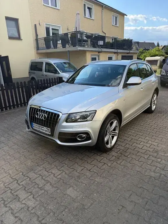 Gebraucht Audi Q5 S-Line 239 PS (175 kW) 2010 Silber SUV