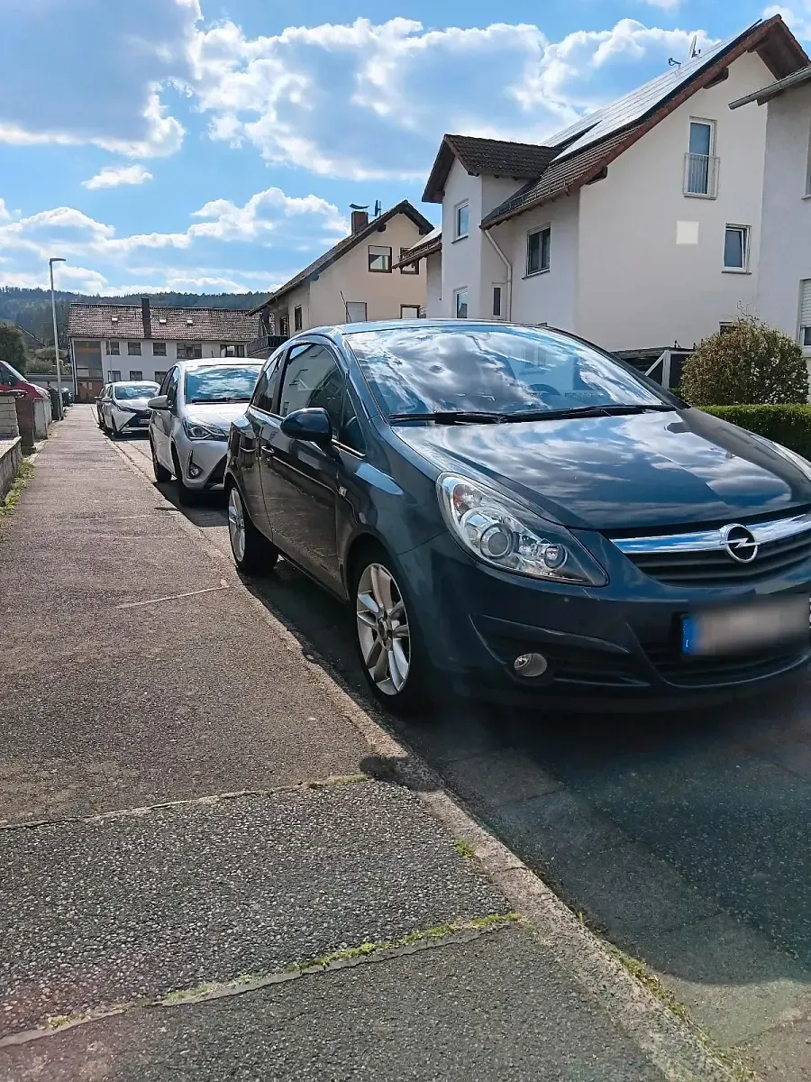 Gebraucht Opel Corsa 90 PS (66 kW) 2009 Grau Kleinwagen