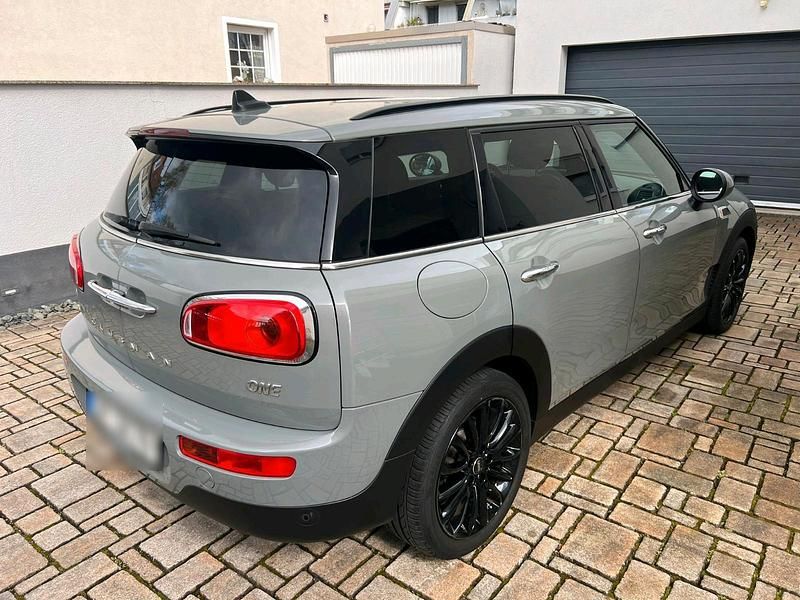 Gebraucht Mini ONE 102 PS (75 kW) 2019 Grau Kleinwagen