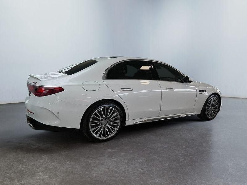 Gebraucht Mercedes E53 AMG AMG 585 PS (430 kW) 2025 Weiß manufaktur lack manufaktur opalithw Limousine