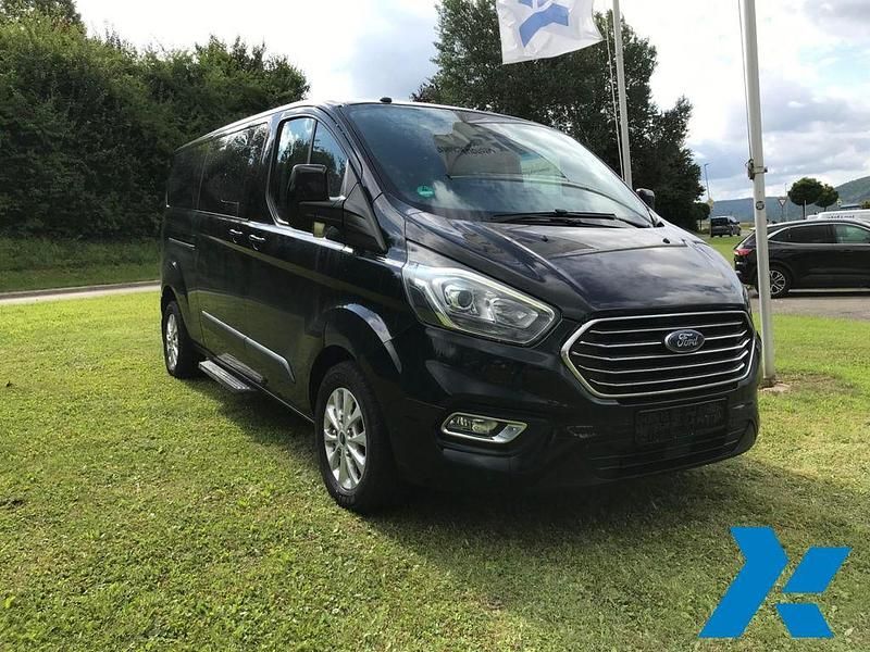 Schwarz Gebraucht 2018 Ford Transit Custom Trend Kombi | 28.990 € - Bild 1/4