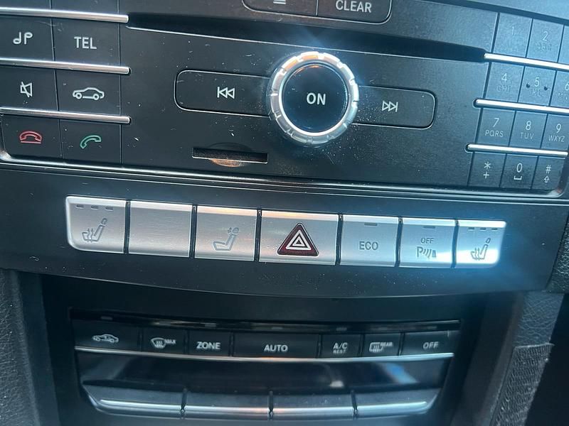 Gebraucht Mercedes E220 2015 Gelb Kombi