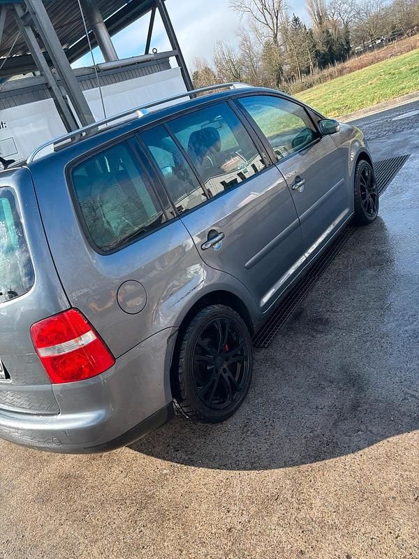 Gebraucht VW Touran 140 PS (102 kW) 2006 Van / Kleinbus