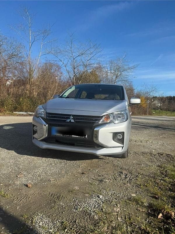 Silber Gebraucht 2021 Mitsubishi Space Star Spirit Kleinwagen | 9.000 € (Guter Preis) - Bild 1/4