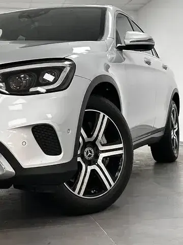 Gebraucht Mercedes GLC400d 330 PS (242 kW) 2020 Silber SUV