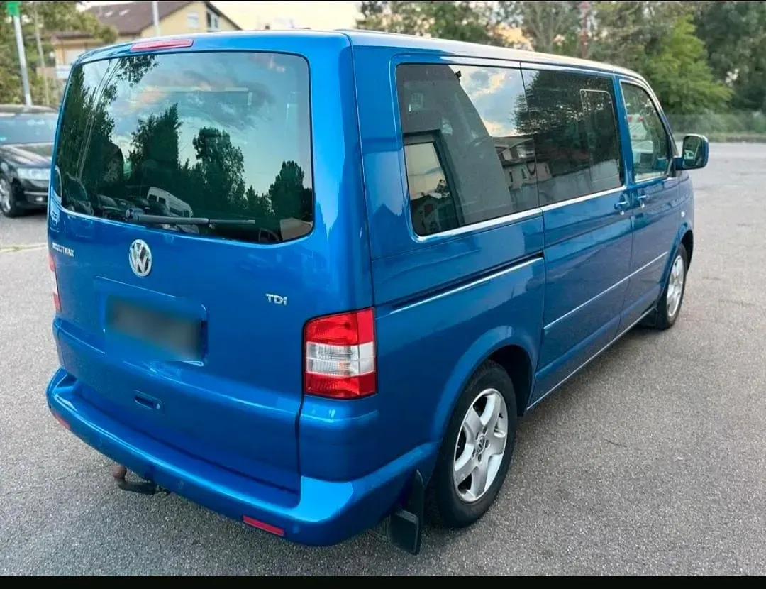Usata VW T5 Highline 174 CV (127 kW) 2007 Blu Furgone