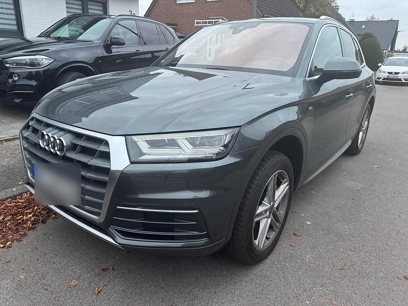 Grau Gebraucht 2017 Audi Q5 S-Line SUV | 27.990 € (Etwas zu teuer) - Bild 1/2