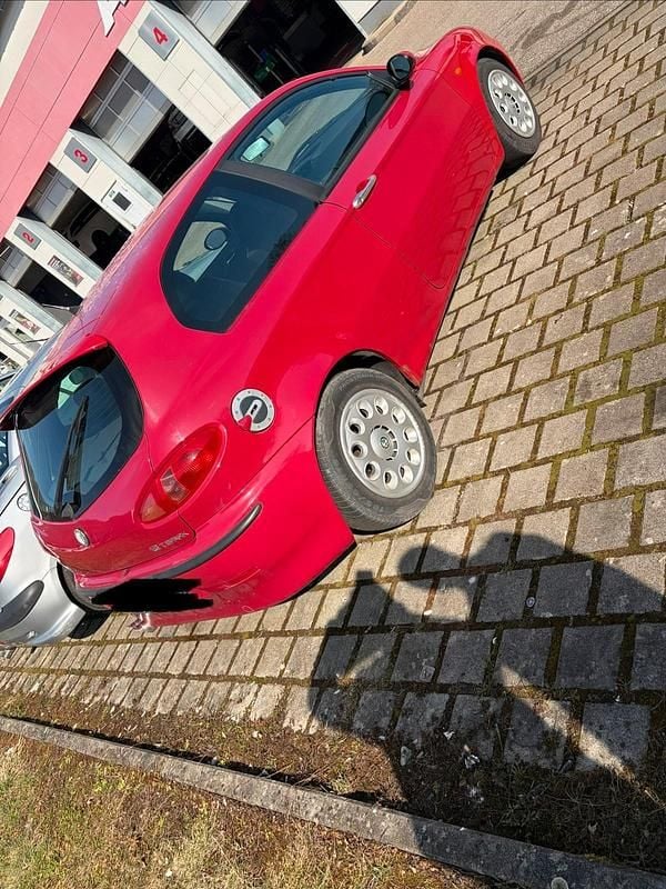 Gebraucht Alfa Romeo 147 150 PS (110 kW) 2002 Rot Kleinwagen