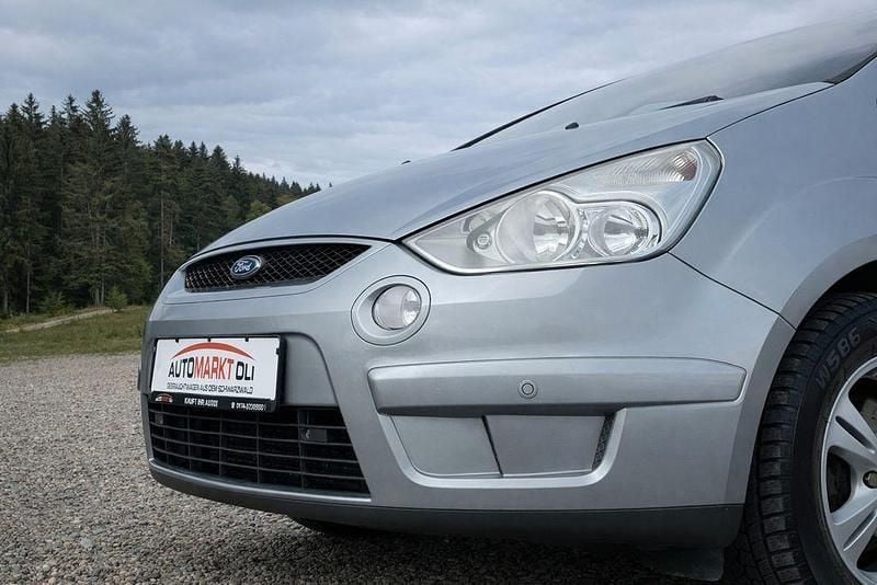 Gebraucht Ford Galaxy Titanium 175 PS (128 kW) 2009 Silber Van / Kleinbus