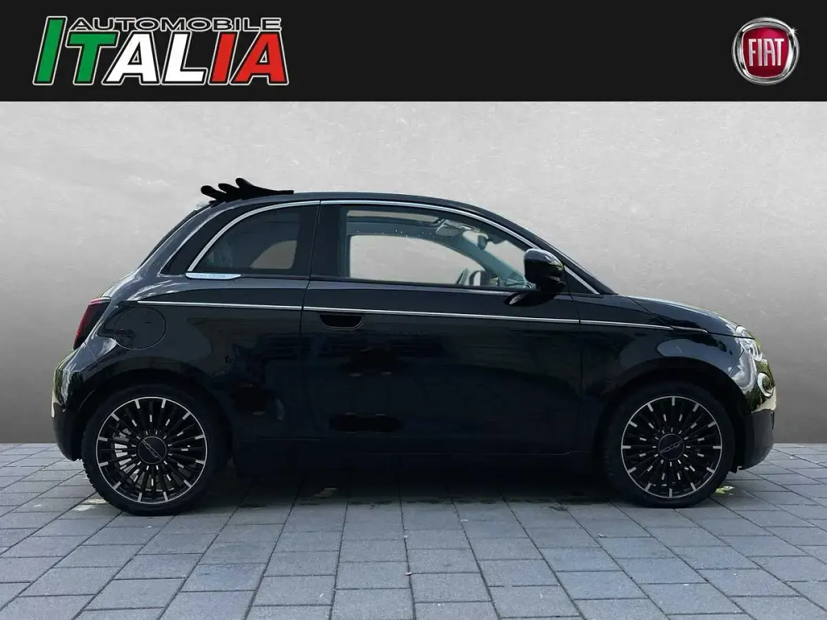 Gebraucht Fiat 500e La Prima 86 kW (118 PS) 2024 Schwarz Cabrio