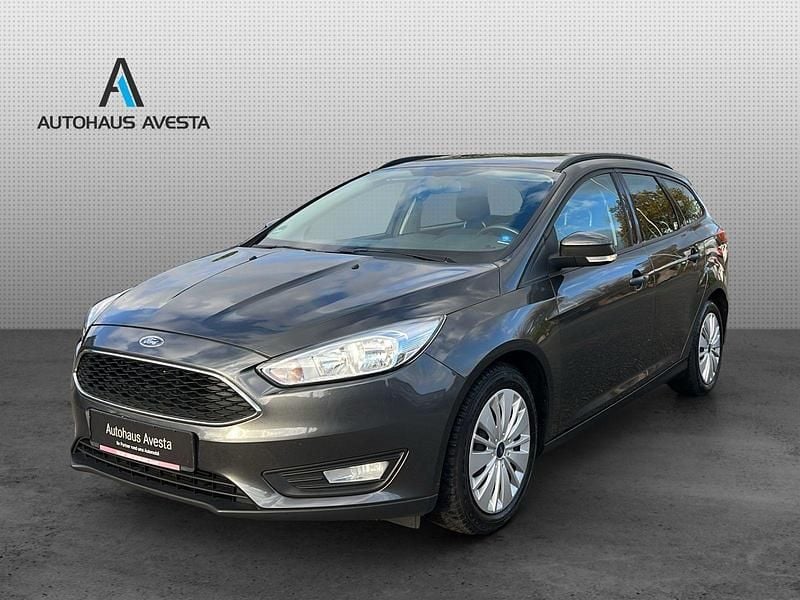 Grau Gebraucht 2017 Ford Focus Business Edition Kombi | 7.990 € (Guter Preis) - Bild 1/4