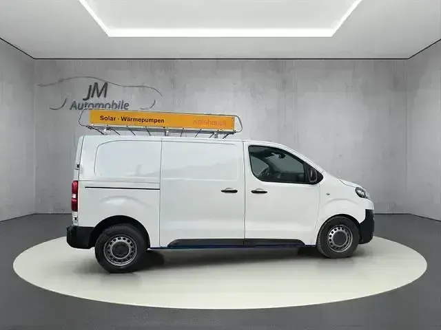 Gebraucht Citroën Jumpy 122 PS (89 kW) 2019 Weiss Van / Kleinbus