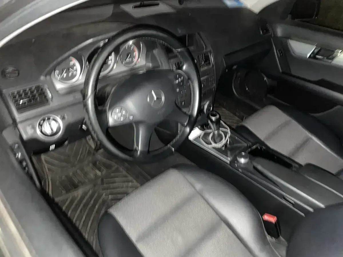 Gebraucht Mercedes C200 Avantgarde 136 PS (100 kW) 2010 Kombi