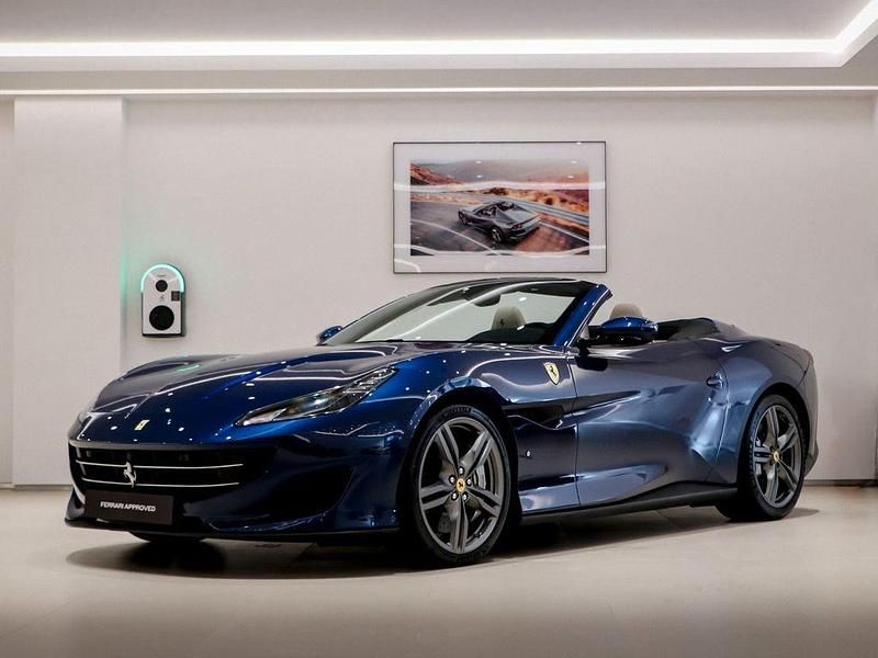 Second-hand Ferrari Portofino 829 CP (609 kW) 2018 Albastru Cabrio