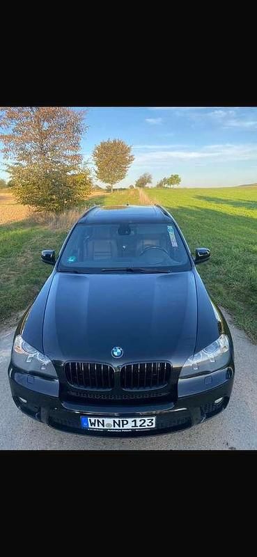 Schwarz Gebraucht 2012 BMW X5 Exclusive SUV | 9.700 € (Fairer Preis) - Bild 1/4