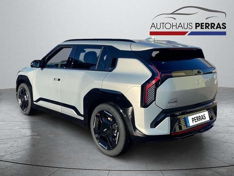 Neu Kia EV3 150 kW (204 PS) 2026 Ivory silber SUV