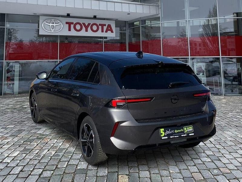 Gebraucht Opel Astra 131 PS (96 kW) 2025 Grau Limousine