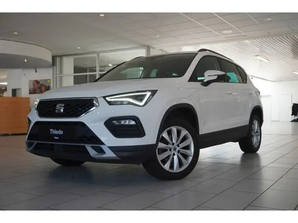 Używany Seat Ateca Style 197 KM (144 kW) 2022 Biały SUV