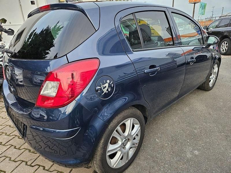 Gebraucht Opel Corsa Satellite 101 PS (74 kW) 2011 Blau Kleinwagen