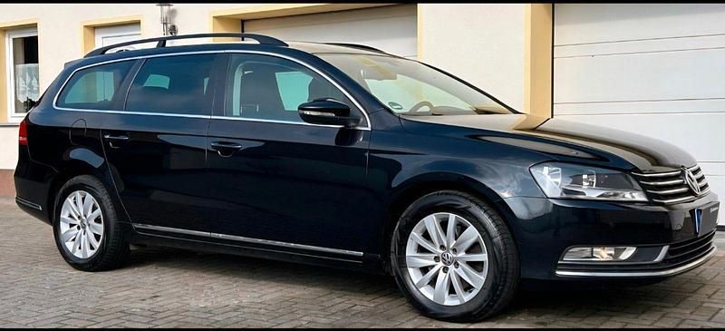 Gebraucht VW Passat Trendline 140 PS (102 kW) 2012 Schwarz Kombi