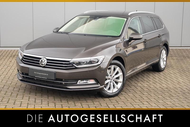 Black oak brown metallic Gebraucht 2017 VW Passat Highline Kombi | 19.990 € (Etwas zu teuer) - Bild 1/3